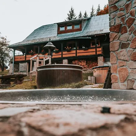 Aparthotel Sudopark - Ubytovanie V Dreveniciach V Lesoch Kysuc S Kupanim V Sudoch