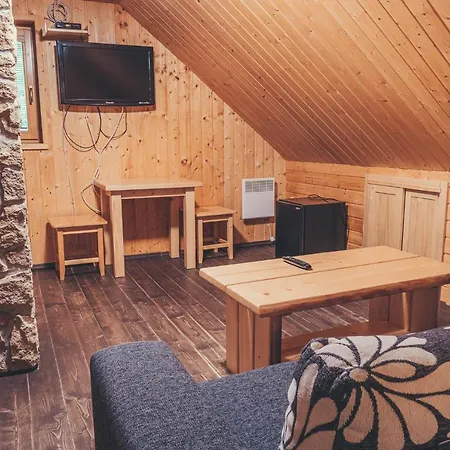 Aparthotel Sudopark - Ubytovanie V Dreveniciach V Lesoch Kysuc S Kupanim V Sudoch *