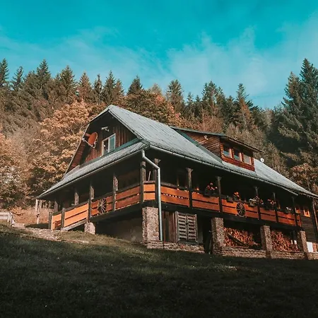 Aparthotel Sudopark - Ubytovanie V Dreveniciach V Lesoch Kysuc S Kupanim V Sudoch *